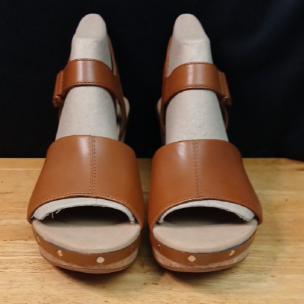 Clarks Brown Leather Women's Sandals